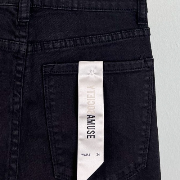 NWT Amuse Society La Vida High Rise Raw Hem Jeans in Black - Picture 9 of 9
